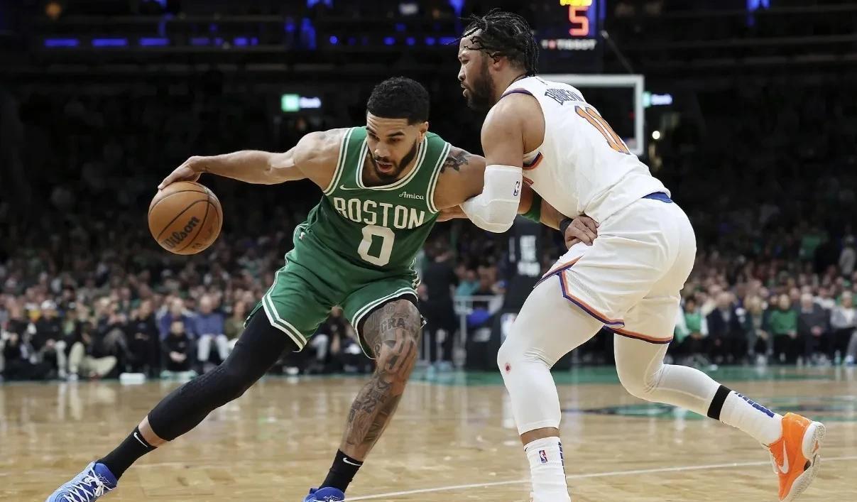 PANDA-塔图姆关键节点绝杀，加拿大队带队取胜！的简单介绍